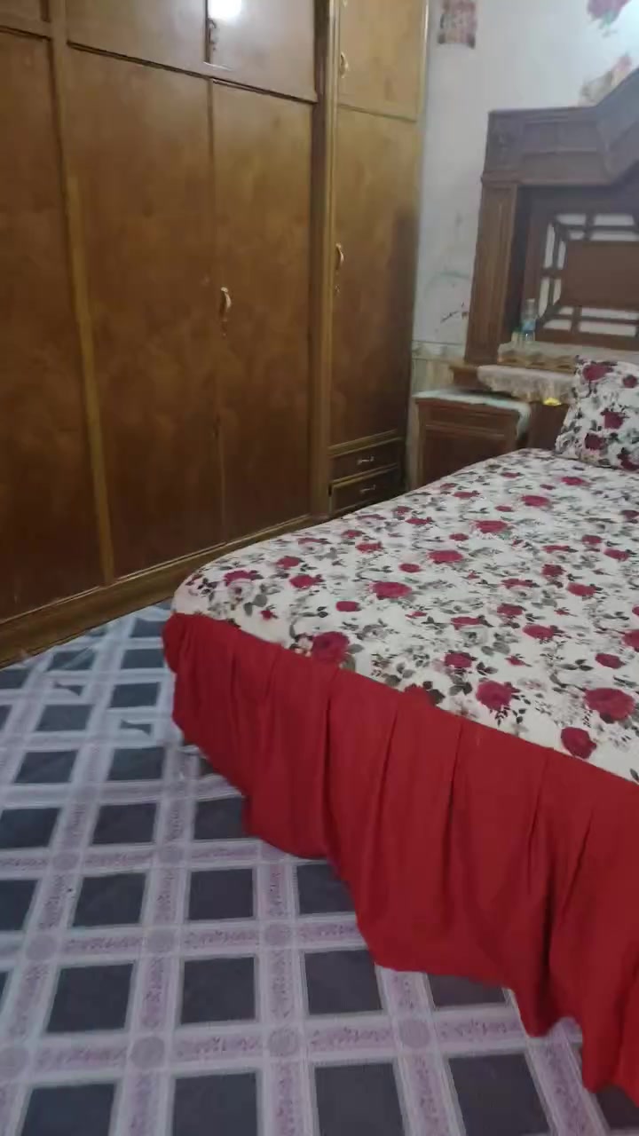 البيت. للبيع. طابو زراعي مشمول بلطابو. مرقم. بلبلديه.  مساحة 170.متر. السعر.  18.وبي. مجال.  مكانه.كوفه.17 تموز.حي.الصدر.الثالث. قرب.مجمع.كنوز الشرق  التواصل. ع هذا. الرقم. ***********
