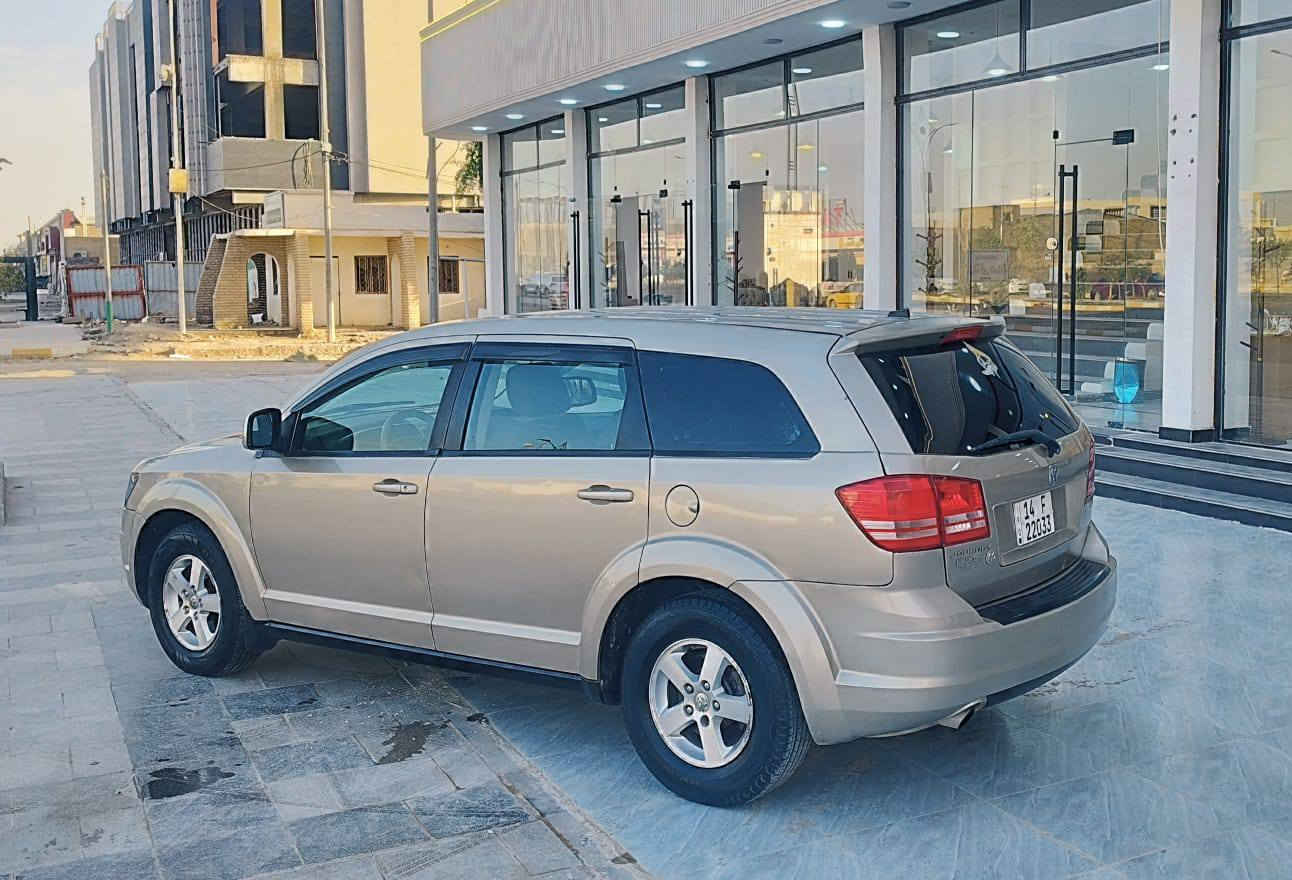 دوج جورني مديل 2009وارد امريكي كلين مكفوله من الضربه والتبديل رقم مميز بصره نكليزي سنويه لل28مشروع وطني السعر، 93وبيه مجال فول مواصفات مثبت سرعه  داخل بيجي مثبت سرعه كشنات مخمل مكينه وكير مكفولات حجم لمحرك 6سلندر 7راكب ثلث قطع تبريد ثلج  تخم تاير كهربائيات كلهه شغاله كشن كهربائي حداديه جديده سياره جديده وجاهزه  وأي نقص مابيهه المكان الناصريه رقم *********** ناصرية, ذي قار
