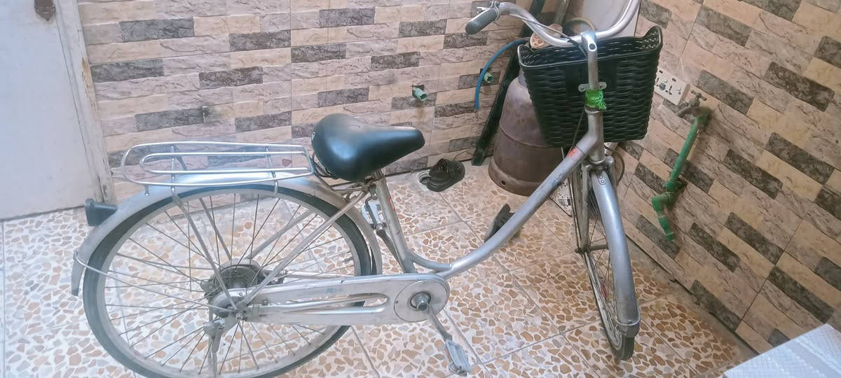 بايسكل للبيع سعره 50الف


**إذا كنت صاحب هذا الإعلان وتريد حذفه لأي سبب، رجاءا أرسل رسالة إلى الدعم الفني**