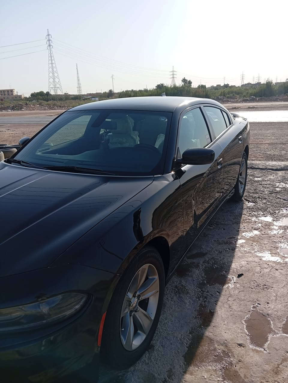 السلام عليكم للبيع جارجر رقم شماليه بسمي السعر 188 وبيه مجال رقمي *********** ممتواجد ع فيس
