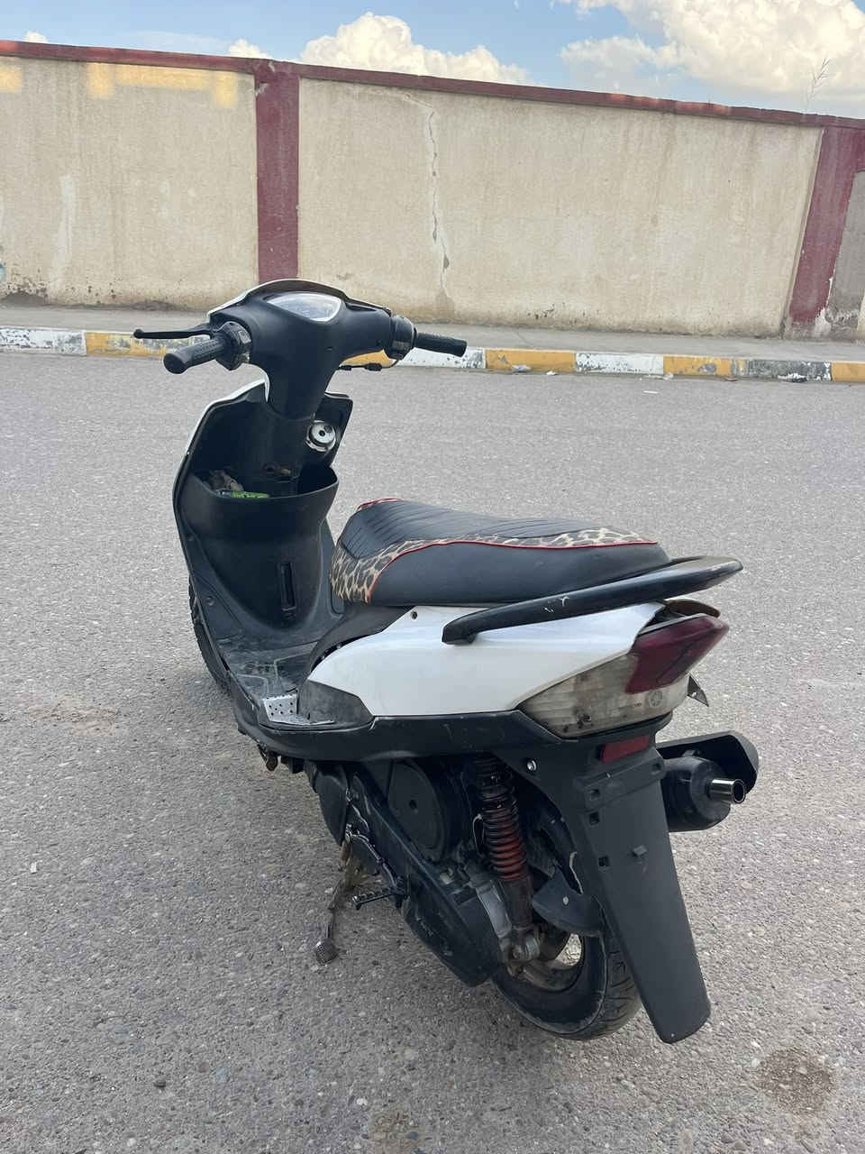 سلام عليكم ماكس عدله للبيع 120
كفرات بلاديه 

وياله بلاديه 

دراجه نقص جوزه تشغيل❤️

شغاله وكامله 

سعر 430 الف وبيه مجال 🩶


**إذا كنت صاحب هذا الإعلان وتريد حذفه لأي سبب، رجاءا أرسل رسالة إلى الدعم الفني**