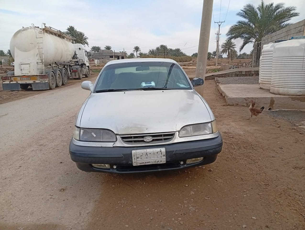 سوناتا موديل 95 محرك الفين كير حاويه قبل شهر مشدود حداديه الصدر الخلفي زين والامامي نص عمر  رقم كركوك المحرك بيه صرف قليل اي استفسار هذا رقم صاحب السياره ***********
