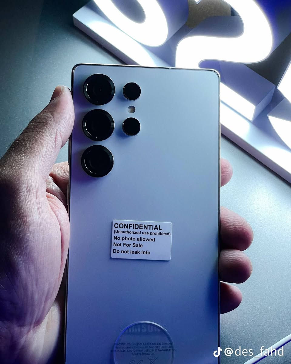 السلام عليكم تلفون s25 استخدام اقل شهر مكفول زلغ ما بيه كامل ملحقات سعر مليون 150 بيه مجل مكان بصره قبله حي الجامعه رقم ***********
