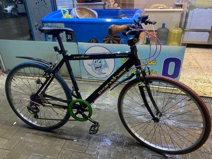 السلام عليكم بايسكل نضيف للبيع السعر 100 او بي مجال العنوان بغداد الدورة الميكانيك للاستفسار ***********
