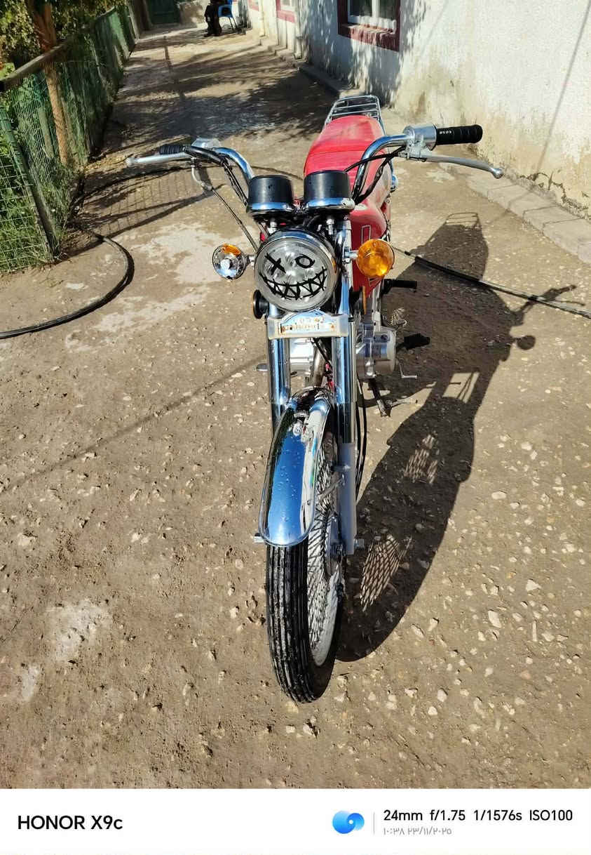 دراجه اوراق 2023 نظيفه ماكينه ما مفتوحه نجف*********** السعر 900 دراجه فول
