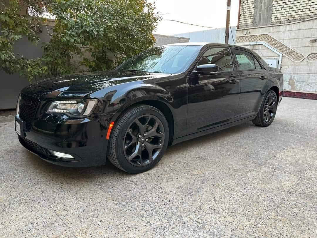 سعرر $280
الموديل: 2021. 
المحرك : V6 . 3.6L . 
الفئه :S
عداد المسافة 74حقيقي
المواصفات :
* نقطة عمياء . 
* مصابيح امامية زنون مع LED . 
* مقصورة الركاب من الجلد الفاخر .  
* مقاعد أمامية كهربائية عدد 2 . 
* حساسات امامى و خلفى .
* مقاعد أمامية هيتر . 
* تشغيل عن بعد . 
* ستيرن كهربائي . 
بجم كبير  .
* سبورت مود .
* محدد سرعة . 
* كاميرا خلفية .
* مرايا متحسسة للاضاءة العالية .
* دخول ذكي (بصمة) .
 * حجر اكزوز بشرط .كواتم بلاديه موجوده
حادث اميركا موجود بالصوره
مبدل چاملغ امامي نفس 

الون بلادي بدون ايرباك حادث سطحي

المكان البصرة المعقل


**إذا كنت صاحب هذا الإعلان وتريد حذفه لأي سبب، رجاءا أرسل رسالة إلى الدعم الفني**
