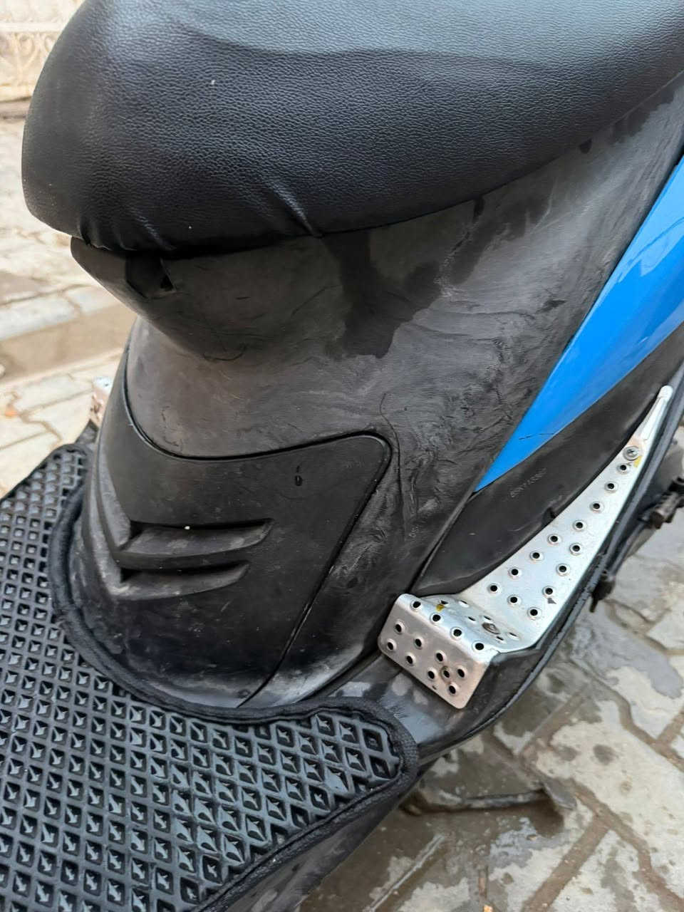 بدون اي نقص سعر 450
عنوان بغداد الشعله هاتف ***********
