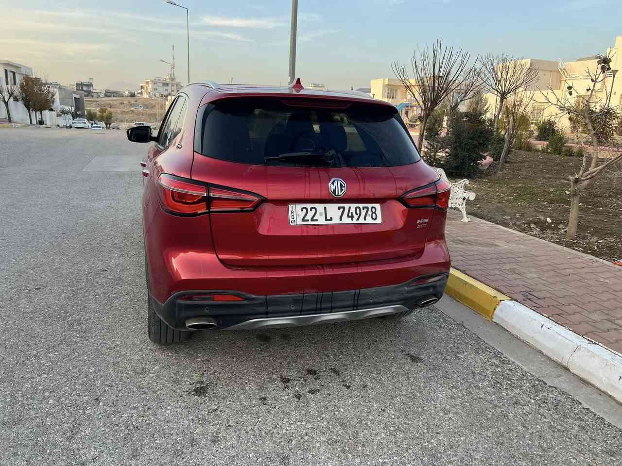 #للبيع‎
النوع : MG HS 

‏‎‏‎موديل :  2022 بعدها بضمان الشركه حتى 2031 يلا يسقط ضمانها

‏‎اللون: احمر ❤️

العداد: 7 الاف كيلو فقط يعني زيرو وقابل للزياده

محرك:1500 توربو 🚀

‏‎‏‎مكان السياره : السليمانية

رقم اربيل الجديد بشرط تحويل ثاني يوم

‏‎مواصفات :(تروفي) يعني اعلى مواصفات ب mg hs
نقط عمياء
حساسات خلفيه
الجامات الاربعه اوتو
المري الجانبيه اوتو
كشنات الاماميه كهربائيه
كشنات الاماميه تدفئه
الكشنات كلها جلد
بانوراما على طول السياره
تبريد قطعتين
الصندوق الخلفي كهربائي
الشاشه الوسطيه تدعم ابل كار بلي واندرويد اوتو
اناره ترحيبيه
زينون بلادي ناصي وعالي
بلاجكتورات
شفتات ستيرن رياضيه
تحكمات ستيرن جهتين
ثلاجه بالتچوه الوسطيه(الحصان)
وباقي مواصفات  تروفي المعروفه
___________________________
كير ومكينه وصدر بعدها بحالة الوكالة 🔥

للاستفسار عن السعر  يرجى الاتصال على الرقم 👇
***********
