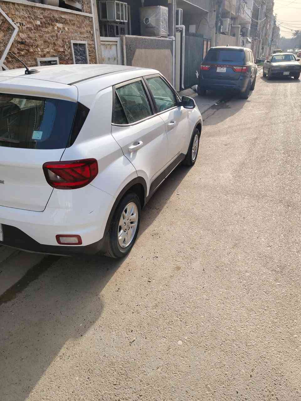 السلام عليكم
فينو موديل 2024 رقم بغداد بسمي ماشية 27 الف كيلو مكينة 1600 فول عدى الفتحة صبغ جاملغ وبنيد جاهزه مابيه نقص السعر 133 ورقه وبيه مجال بسيط مكان السيارة بغداد 
***********
