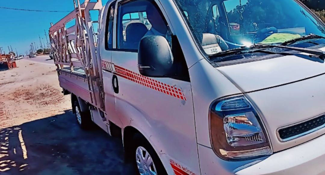 السلام عليكم محجر كيا حمل للبيع
الاستفسار»  ***********
