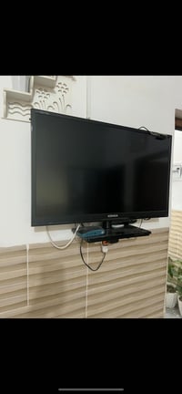 شاشة 32 • بدون عيوب • رانية