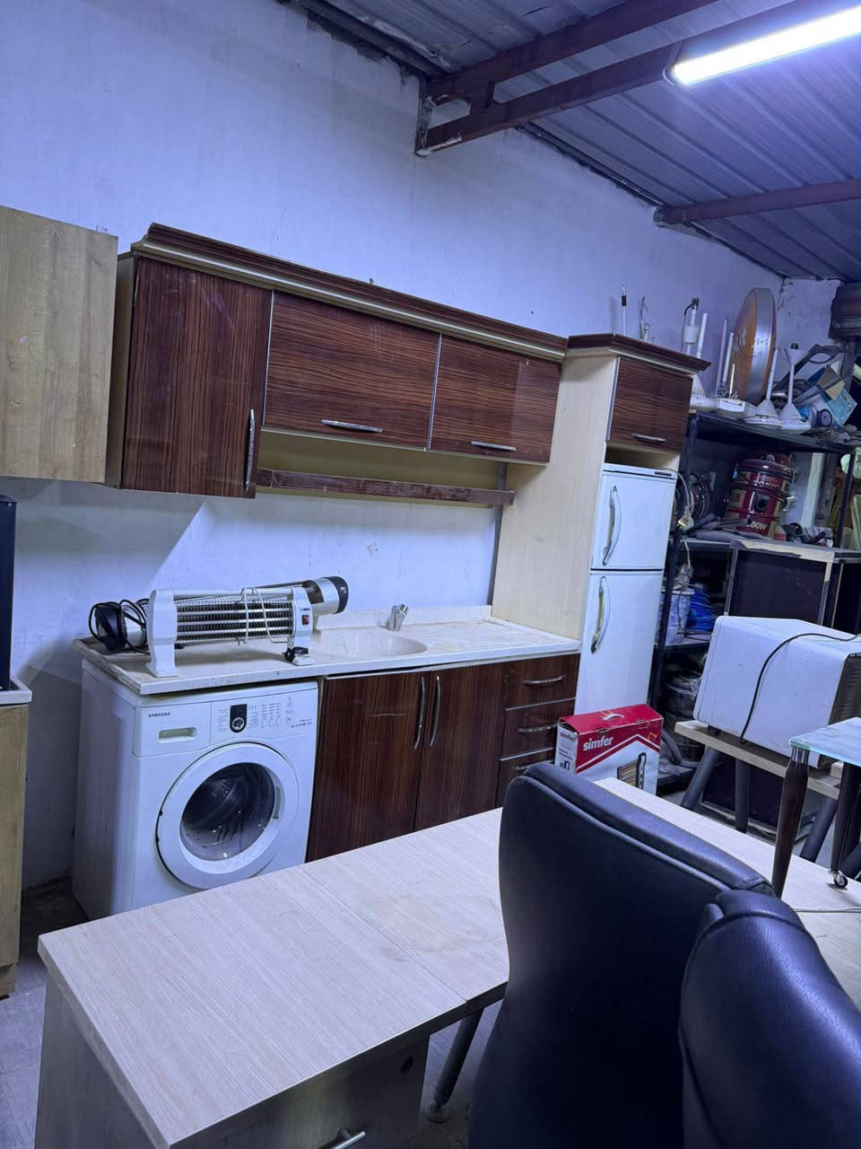 على بركة الله تم وصول حاويه غراض منزليه باله وجديد 
عنوانه قرب ساحة  التشابيه ***********واتساب
