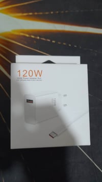 شاحن • ١٢٠وات • تايبسي