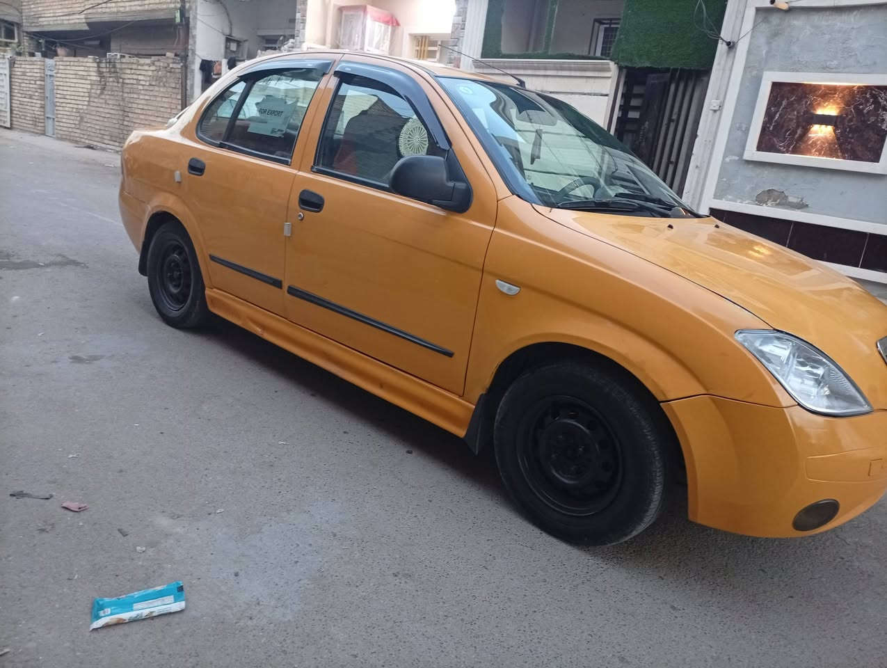 السلام عليكم عندي طيبه مديل 15للببع سياره كفاله عامه من الضربه والصبغ والتبديل والمعجون بيهه طخه بل جاملغ الخلفي كد شبر فقط والباقي كفاله كير جديد المكينه بيهه بلاستيك ولف تخم تاير جديد صدر امامي جديد صدر خلفي جديد كهربائيات كلهه بلاد وضع شركه سياره تراي زيرو وخير من الله سنويه جديده ارقام نكليزي هزه جديده بسمنه سياره مصفره هيئه وغرامات تحويل ثاني يوم السعر 31وببهه مجال للشراي المكان بغداد الشعله خطيب الزراعي رقم الهاتف ***********
