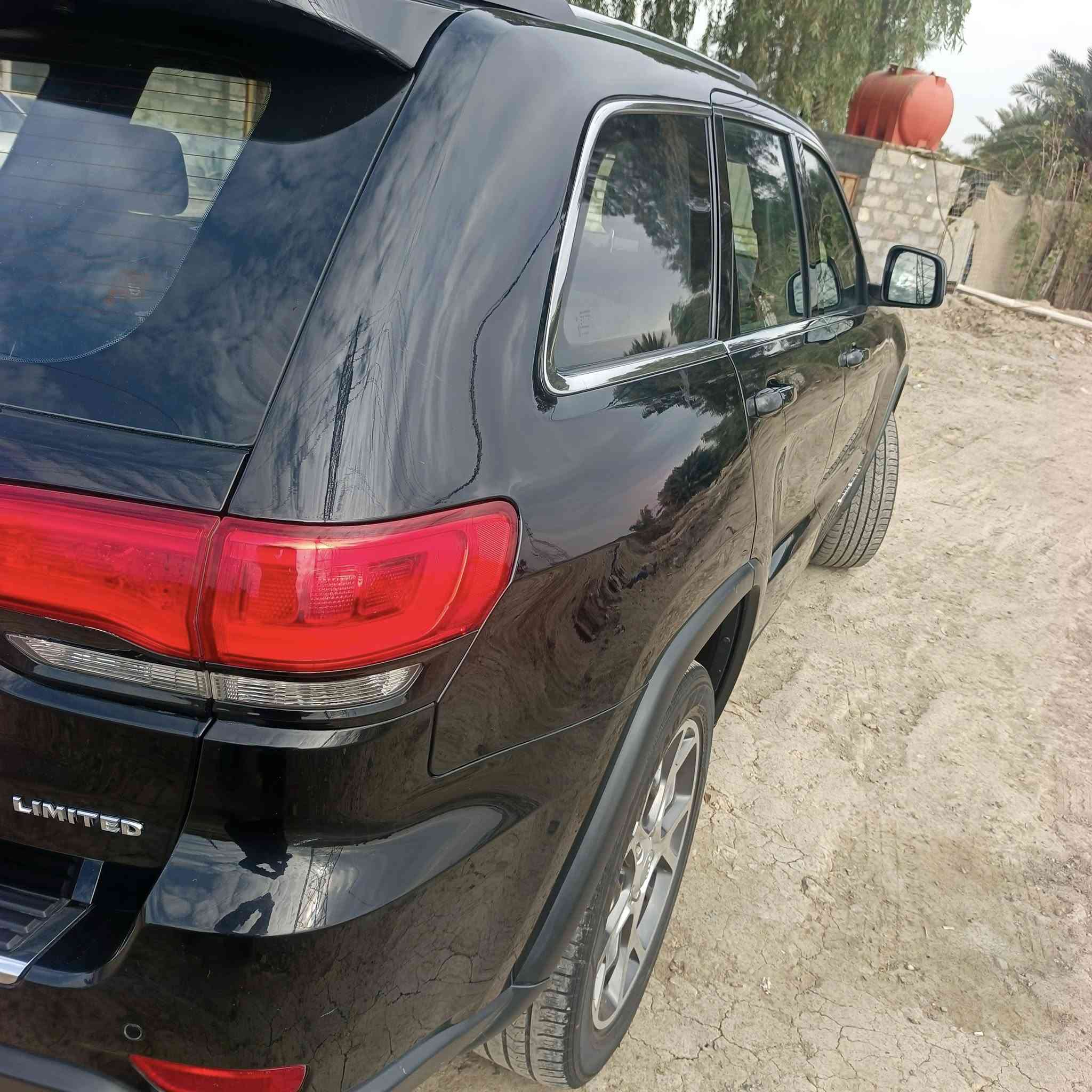 جدييده السياره ✅

المــواصــفـات

1-جيب موديل2019 لمتدد اعلى مواصفات بل جيب 

2-رقم بغداد هزة وتحويل ثاني يوم 

3-انضمة قيادة .sport. eco. smart 

4-دمام مال شركة +16سماعة

5-كشنات تدفئة تبريد 

6-ستيرن تدفئة 

7-صندوق كهربائي 

8-تشغيل عن بعد

9تبريد قطعتين

10-رادارات جانبي أمامي  🛜

11-شفتات قيادة

12-تحكم ستيرن كهربائي 

13-حساسات أمامي خلفي 

14-قيادة ذكية

15-لايت زنون +LED

16-قمارة بنوراما

17-شاشة أمامية

18-توقف ذات

‏  19-Auto hold

‏20-v6/ 3600

ويل حجم 20 وتخم تاير 

سياره جاهزة للاخير بدون اي نقص

حادثه بس بنيد وشوية الخشم 

صور الحادث مرفوقة بلمنشور 

للاستفسار ***********هذا الرقم بس واتساب 

***********وهذا اتصال 

السعر 235 وبيه مجال 

مكانه بغداد
