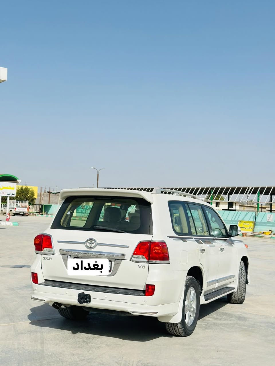 السلام عليكم للبيع الاندكروز 2013 رقم بغداد دولي مكفوله كفاله عامه بأسمي بريم اصل 7راكب 6سلندر فول مواصفات تبريد 3قطع شاشه تحكم سترين بصمه سياره حلوه ونضيفه المكان بابل القاسم ***********
