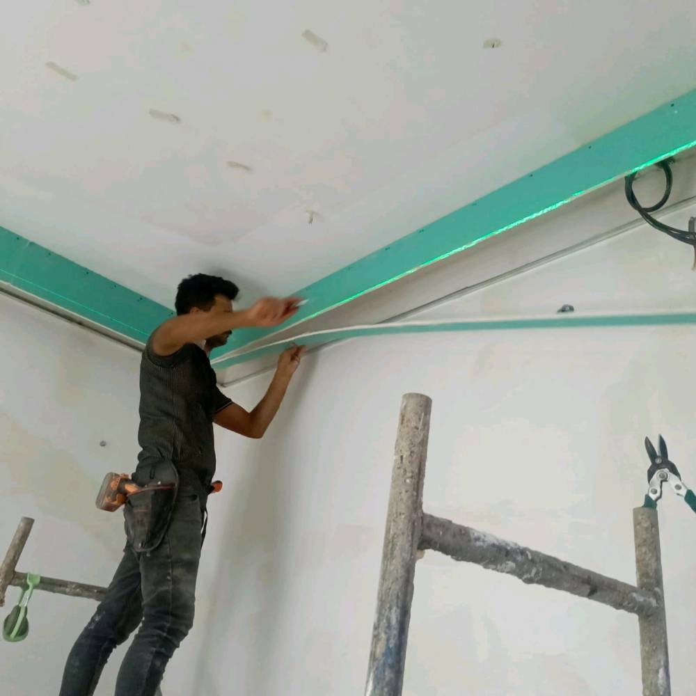 نعمل ديكورات بنواعها للستفسار يمكنك مراسلتنا علا ***********