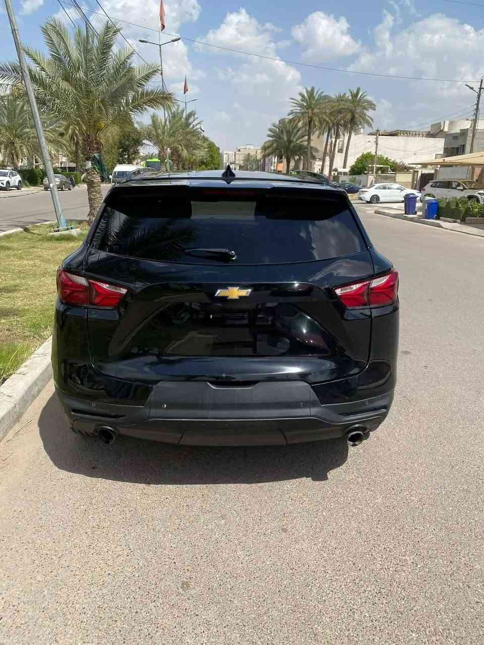 السلام عليكم
بيع او مراوس
بلايزر موديل 2020 فئة 3lt محرك 6 سلندر 3600 vvt المرغوب فول عدا البانوراما كشنات جلد كهرباء تدفئة رادار صندوگ كهرباء تبريد ثلج تخم تاير جديد صدر امامي خلفي جديد سيارة جاهزة بدون نقص رقم بغداد باسمي مكاني بغداد الكرخ للاتصال *********** سعرها 195 وبيها مجال بسيط

