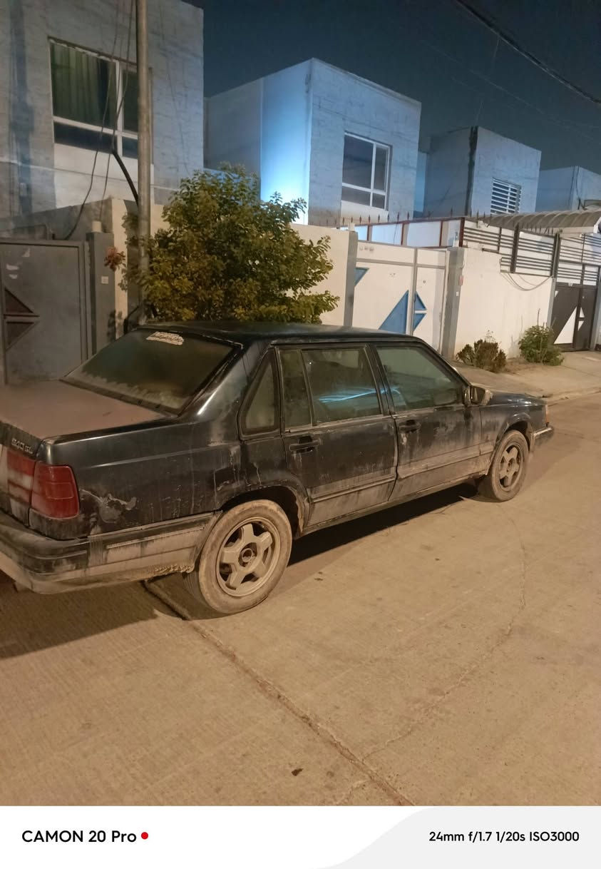 فولفو 940. موديل 92.  رقمه نجف الماني بأسمي 
على وضعيته مكفوله من الضربه.   
38. وبيه مجال للطيبين***********
