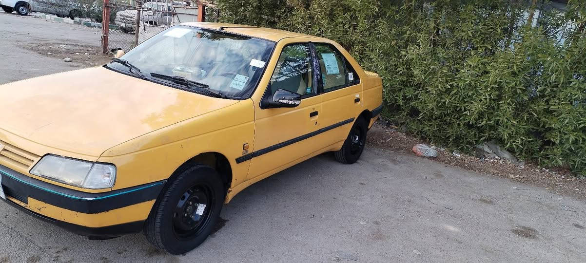 السلام عليكم للبيع بيجو 405 موديل 2017 بيها تبخير بالمحرك السعر 45 وبيها مجال للاتصال *********** مكاني بغداد الحبيبيه
