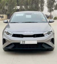 للبيع فورتي 2024 امريكي سمنتي مرقم اربيل جديد ماشية 6 الف فقط الحادث ب...