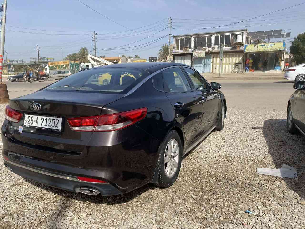 اوبتيما 2017  وارد خليجي
فول مواصفات ما عدا الفتحة والبصمة 
سيارة نظيفة   
رقم انكليزي نجف 
سنوية الى 2030 
تخم تاير جديد حدادية جديدة  تبريد قطعتين مكينة دوش 2400  المرغوبة بالشارع 
لا تنقيص ولا تبخير  
بس شغل واطلع .. 
‏‪***********‬‏
