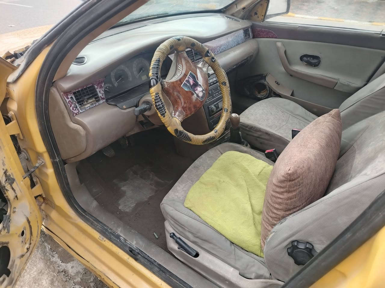 سلام عليكم سم البيع مروس عادي رقم ميسان رعيهن بل كوت مكينه فرنسي موديل ١١ سعر ١٥ كوت ***********
