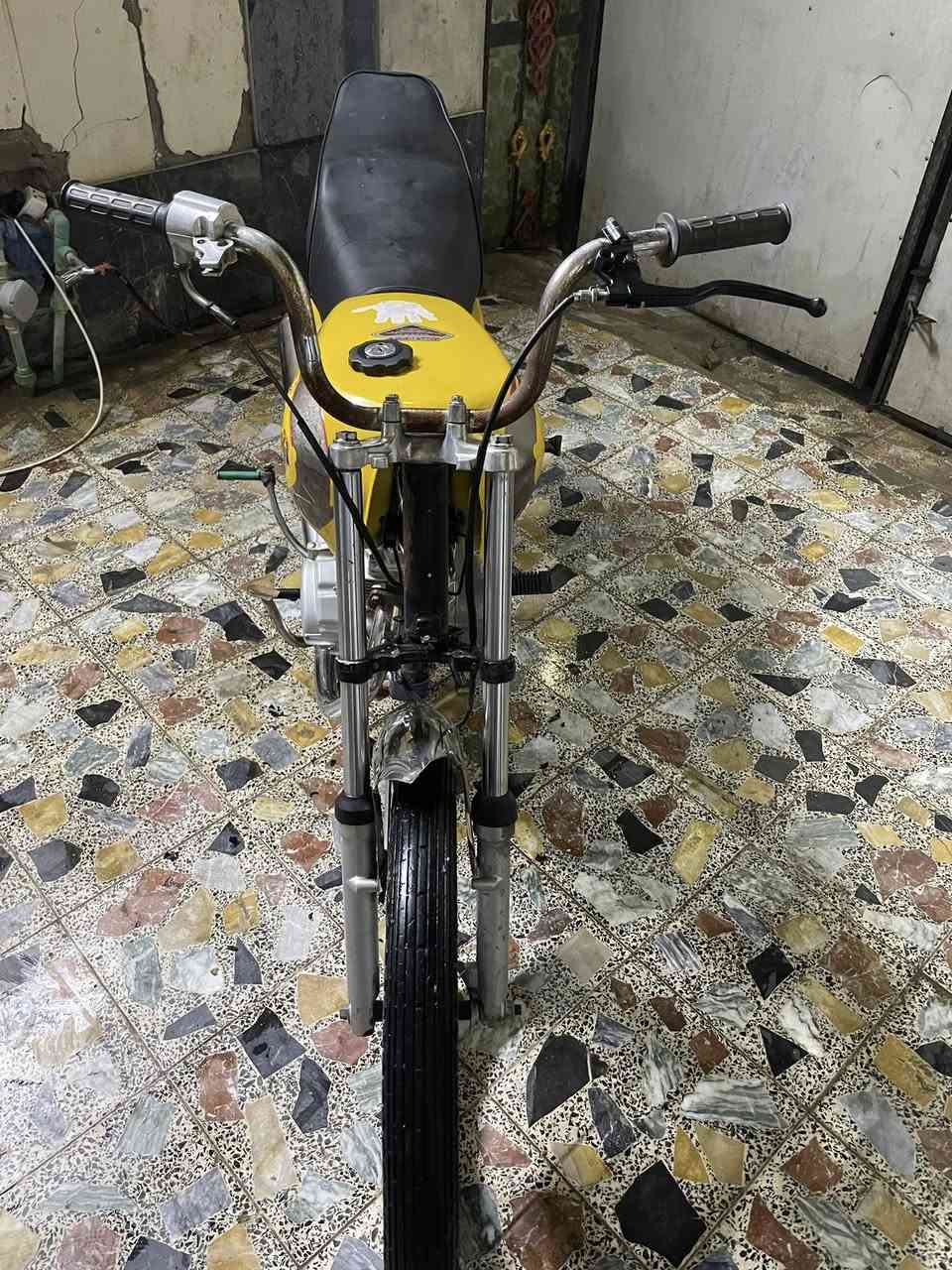 السلام عليكم درجه اربع كير كلك درجه حلو نضيف مكان نجف سعره 250بيه مجال حك الجيه رقم تليفوان***********
