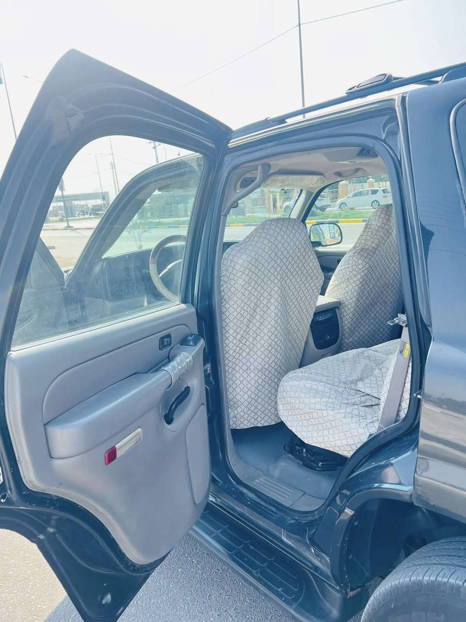 تاهو موديل 2005 سياره بلاد على وضع الشركه  كير مكيه سياره جاهزه  السنويه بسمي سعر 155 وبيه مجال 
لتواصل ***********
