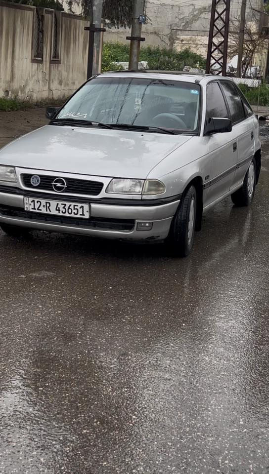 للبيع فقط مكينه وكير شرط السياره بسمي صبغ دواير ودوسات وسقف السعر انتصال على الرقم ***********
