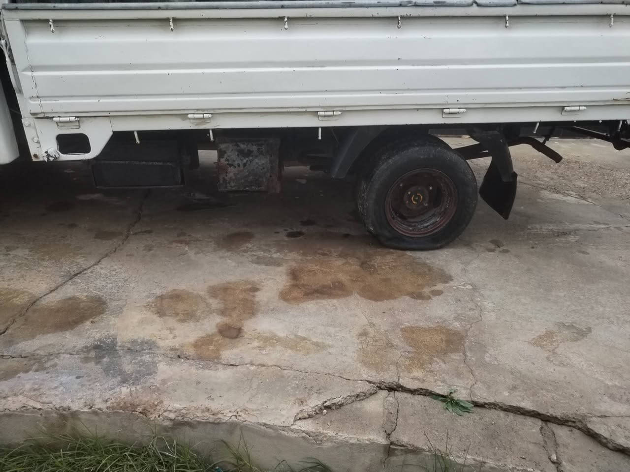 سلام عليكم كيه سومسوك للبيع سياره جاهزه خير من الله محرك تايراات رقم بغداد فحص راعية ماندله البيع حبل  رقم الهاتف ***********
