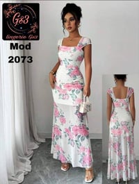 فساتين • تشكيلة • توصيل