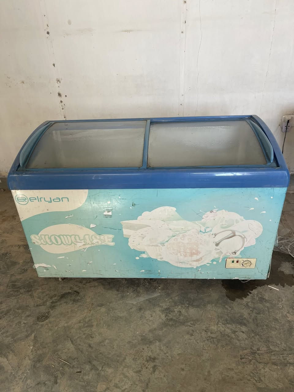 عارضات للبيع 
العنوان :القادسية -شارع جليل القصاب
للأستفسار :***********
