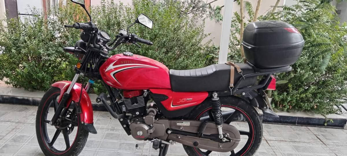 دراجة shining صيني موديل  ٢٣
محرك ١٥٠ 
مرقمه مال موظف من البيت للدائرة
السعر مليون و ٦٠٠ وبيها مجال
***********
