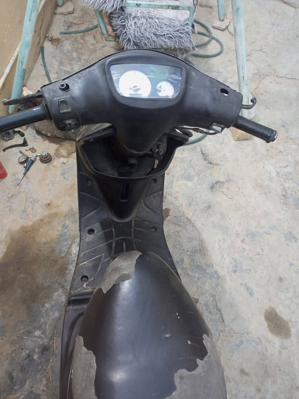 دراجة بيجي اللبيع
ب300 وبيها مجال الشراي يتصل 
على الرقم ***********
