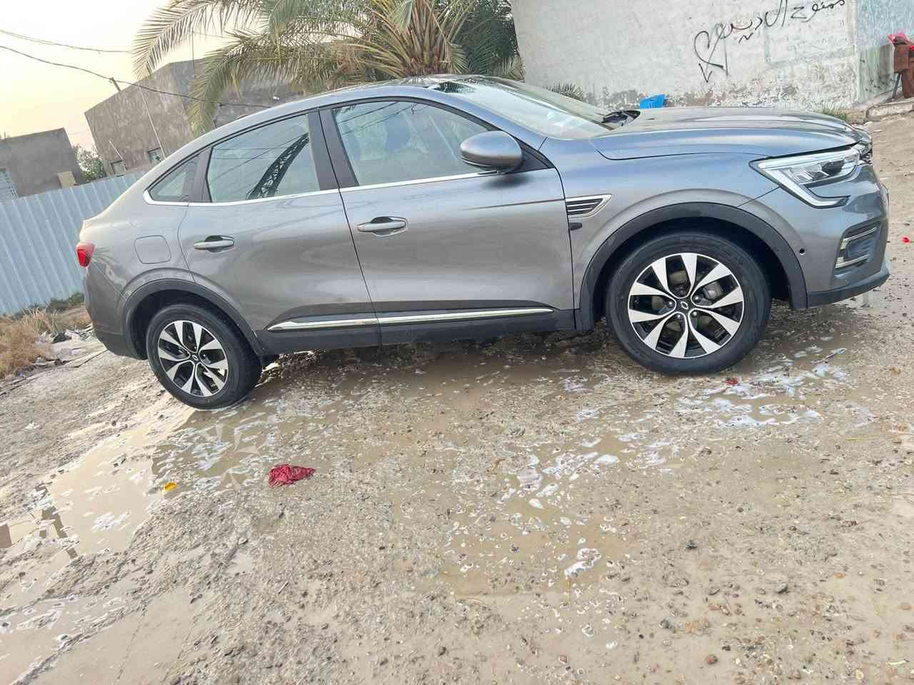 سامسونج موديل ٢٢
رقم قادسيه انكليزي
وارد كوري حادثها قطعتين فقط

سياره فول عدا السلايت

ماشيه ٤٢ فقط سياره خير من الله

السعر ١٢٠ وبيها مجال قليل

***********
