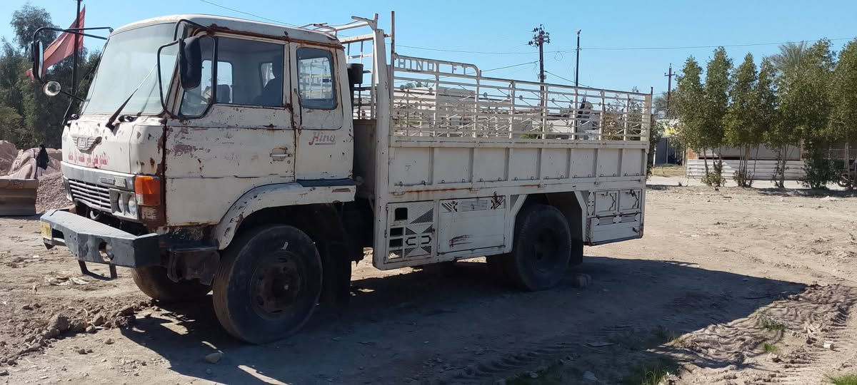 السلام عليكم هينو موديل 81 جاهزه التفاصيل اتصال /***********/
