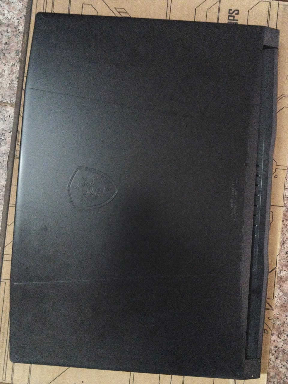 لابتوب كيمنك للبيع MSI RTX 4070 متخصص بالالعاب والبرامج القوية مواصفات اللابتوب بالصور جدا نضيف استخدام قليل سعرة مليون و 900 مكاني بغداد الغزالية الرقم للتواصل و بي واتساب ***********
