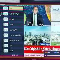 الجي LED47 كوري سمارت نظيفة السعر 250 الف  وعندي كنوود 43 بدون نت وياه...