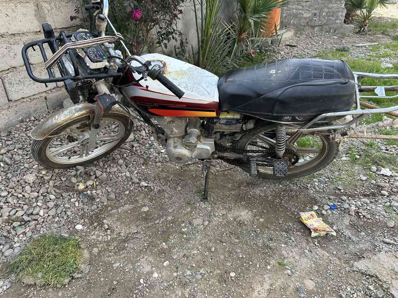 السلام عليكم 
للبيع موطور سيفان موديل 2020 محرك مامفتوح  
مكان صلاح الدين بيجي البعيجي  السعر 350 بي مجال 
مراوس ب سيفان أو تايكر يكون نظيف وانطي فرق
اتصل هذا رقم (( ***********))
