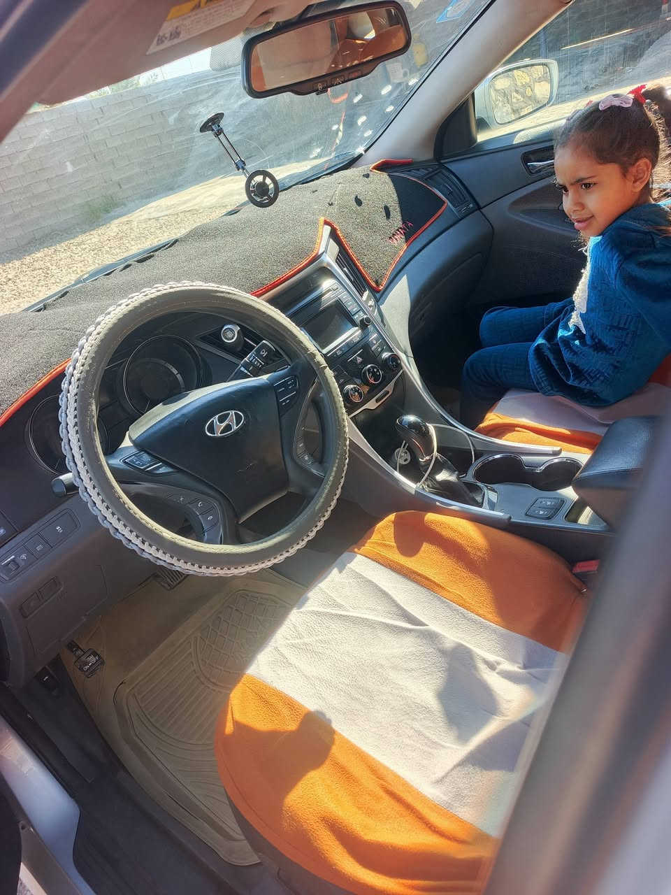 سلام عليكم سوناتا 2014 امريكي بيها قطعتين سونار مرفق بل منشور وكلشي موضح  رقم كربلاء انكليزي وراعيها كربلاء سعر 107 سياره كلش نضيفه حداديه تايرات توني مبدلهن
***********
