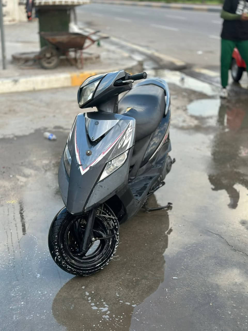 ‏سلام عليكم ماكس ثعلب للبيع وكالة بغداد الشعب سعر 800 بيها مجال دراجة نظيفة
‏***********
