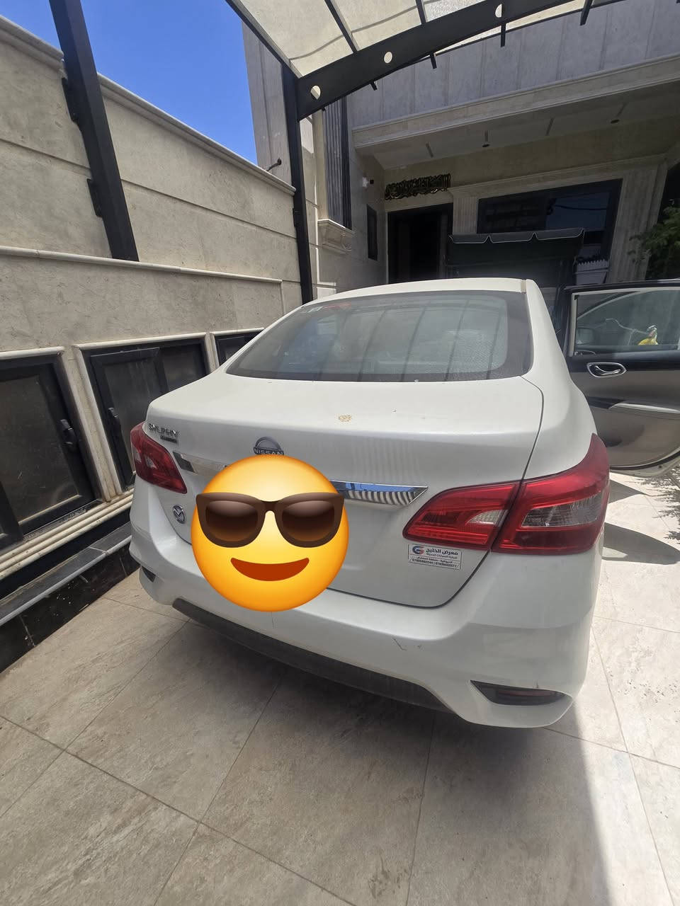 للبيع نيسان سنتره ٢٠٢٥ زيرو من الشركه ماماشيه فتحه فول موصفات شركه السور الدواخل بيجي والشاشه كبيره منفصله عن الدشبول التواصل *********** نازله عن السوك محتاج كولش

