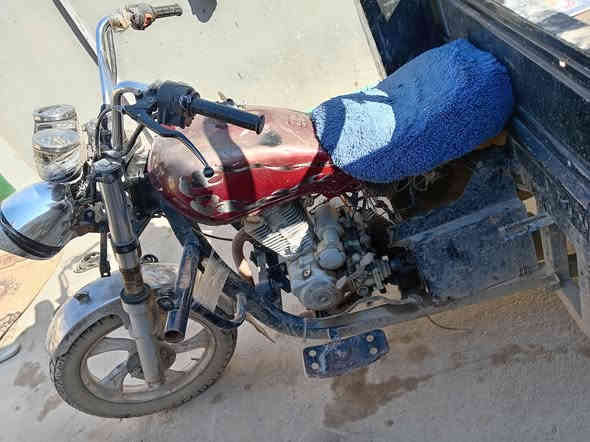 السلام عليكم ستوته للبيع موديل2018 محرك 2022 جاهزة مكاني القيارة شراي اتصل مو شراي لا تخابر وتعب نفسك ***********
