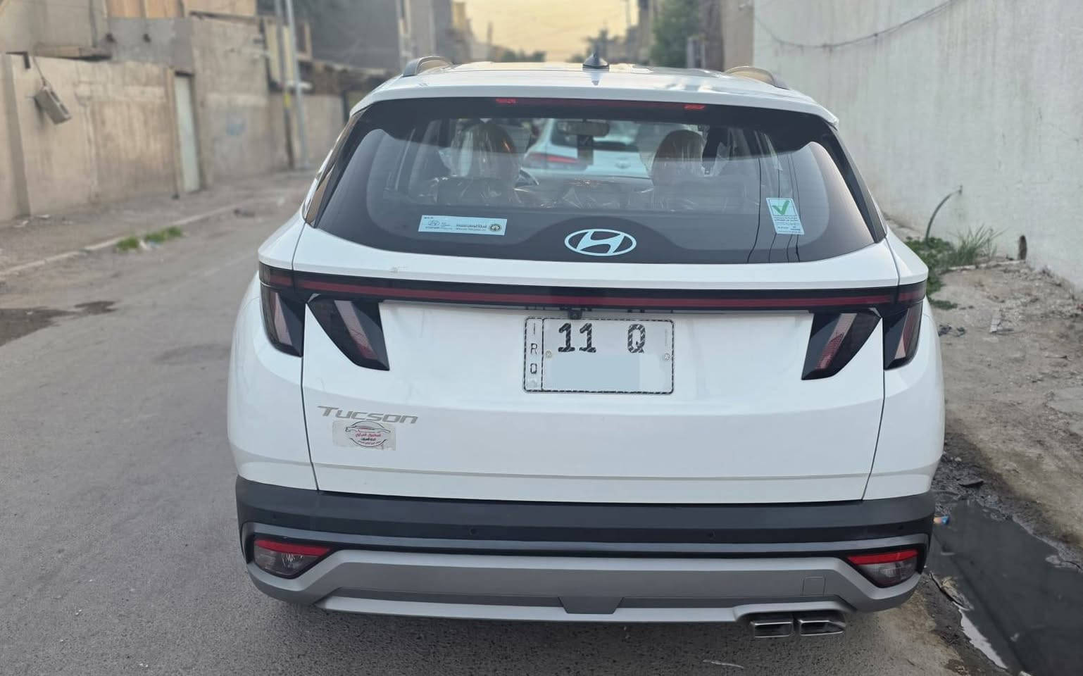 السلام عليكم
توسان 2025 للبيع فقط سعر (226$)
رقم بغداد  11 بأسمي
ماشيه 17 الف  بحاله الزيرو خليجي مكفولة فول موصفات عدا البانوراما
***********
مكاني بغداد / البياع
