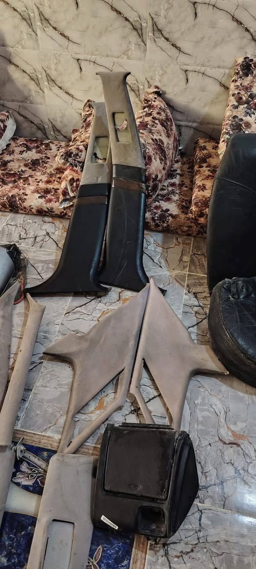 سلام عليكم غرفه خفاش 95 الغرفه نضيفه وحلوه جنت مخليها بصطح دعاميه خلفي ومامي ودشبول خلفي بيتي ثاني مامصورهن شكو شي بل منشور كله البيع سعرهن 5 اوراق وبيهن مجال ***********
