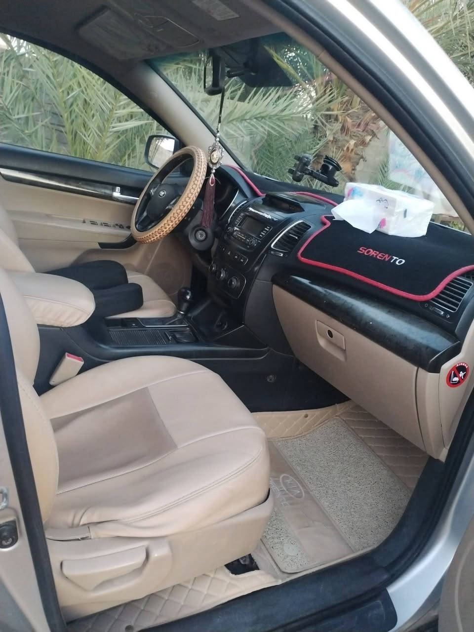 للبيع سورنتو موديل 2013 خليجي سبعه راكب للستفسار؟***********
