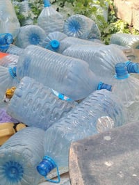 قارورات نفط نضاف البيع 3بلف 07714452707