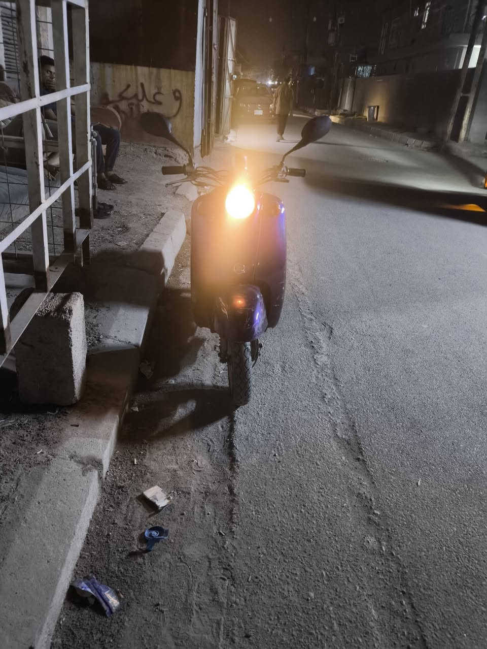 سلام عليكم دراجه البيع الدراجه عبد الحليم كلاسك فحل الدراجه الكهربائيه كامله تخم تاير جديد كابريتر جديد شاير يمنه يسره هورن بلك جديد كفرات بلاديه الدراجه ما مفتوحه الدراجه خير من الله زوج مري جدد قفل ستيرن عداد بانزين قفل جنطه.سلف هندر                  و.    السعر 350الف وبيهه مجال التصال *********** بي واتساب ملاحظة لمو شراي الا يتصل
