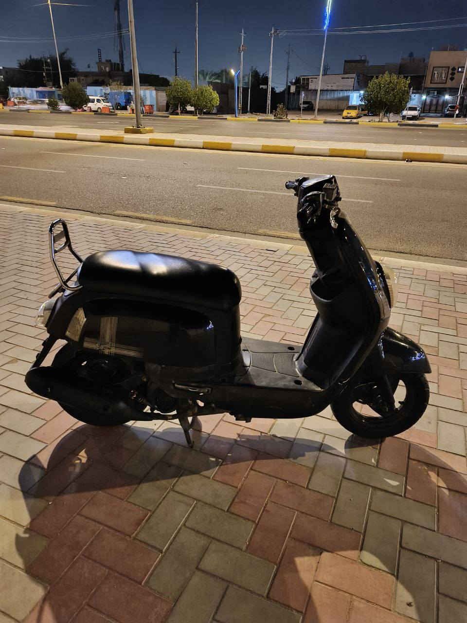 بوليس نوزل
مامفتوحه 
سعر 625 كربلاء حي العامل 
***********
